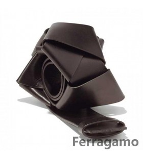 Salvatore Ferragamo Nagy Csomózott Origami Öv Eladó SFS-UU234
