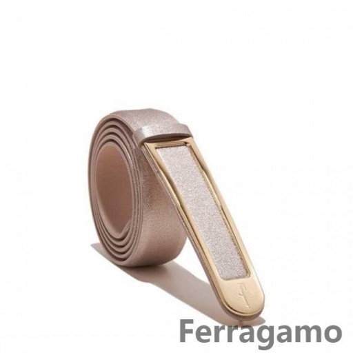 Salvatore Ferragamo Mheán Elongated Búcla Crios Díol STS-UU227