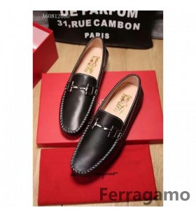 Ferragamo Tiománaí Moccasin Bróg 100