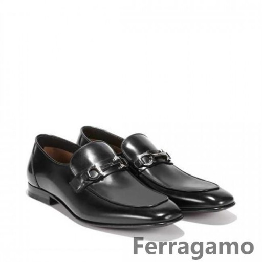 Salvatore Ferragamo Gancio Po ' di Mocassino Disponibile in KW231