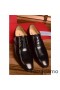 Ferragamo In Pelle Gancio, Abito Scarpe