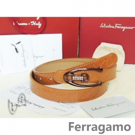Pasek Ferragamo z regulowaną klamrą Gancio Vara Wielkości 85-105 cm MW080
