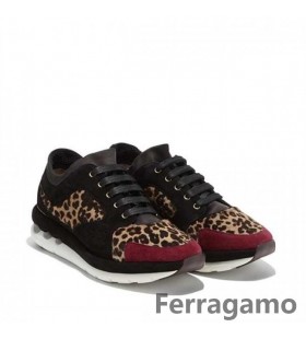 Buty do biegania marki Salvatore Ferragamo sznurowane