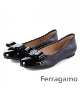Ferragamo pantofi Plat 246