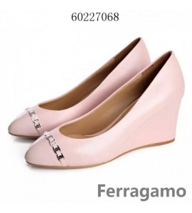 Ferragamo pană 008