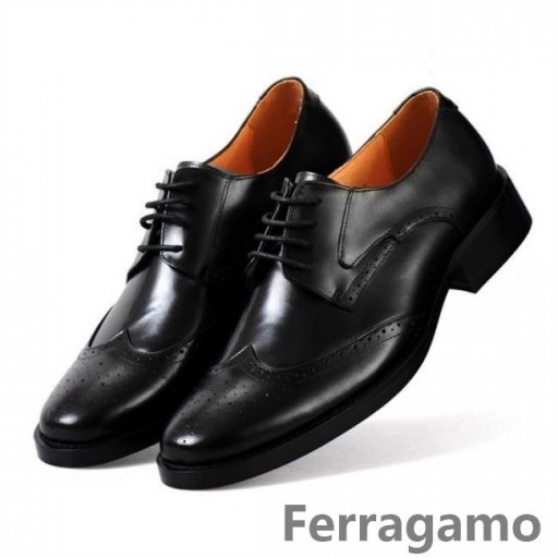 Oxford Medaljon Ferragamo Aramix S Vrhom Crne Boje