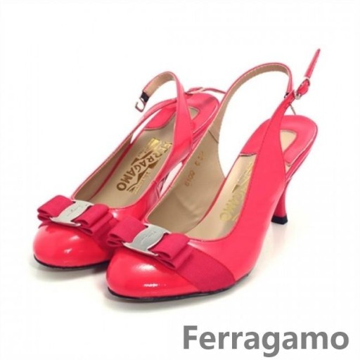 Ferragamo Flo Vara De Cuña De La Bomba De Color Rojo Oscuro De Descuento