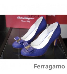 Ferragamo Stilettos Con La Vara Del Arco