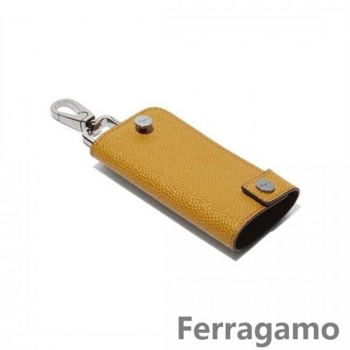 Salvatore Ferragamo-Näppäintä Tapauksessa SF-T581