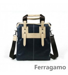 Ferragamo Sininen Nahka Logo Edessä Pieni Kangaskassi