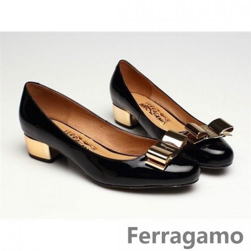 Ferragamo Vara de la Pompe en Nappa Gris