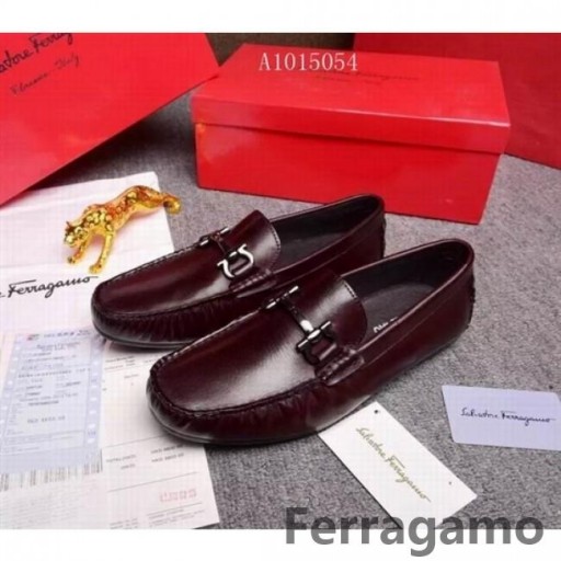 κλασικό Ferragamo casual δερμάτινα υποδήματα σε χρώμα κρασί 133